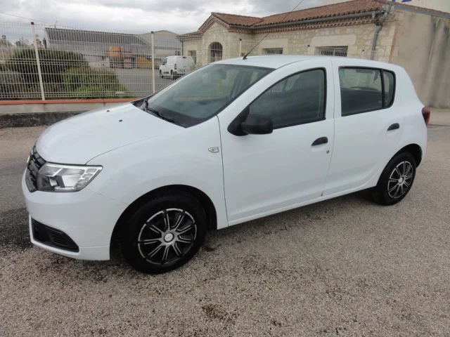 Dacia Sandero 1,0 injection 74cv